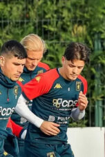 Hujan Gol di Luigi Ferraris! Genoa Benamkan Cagliari Peta Klasemen Serie A Berubah Total!