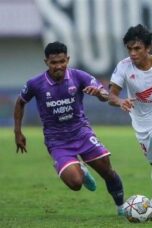PSM Makassar vs Persita Tangerang