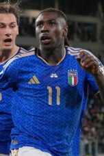 Roma Bergetar! Magis Menit Akhir Italia Hancurkan Irlandia Utara: Tragedi Berdarah Kualifikasi World Cup 2026!